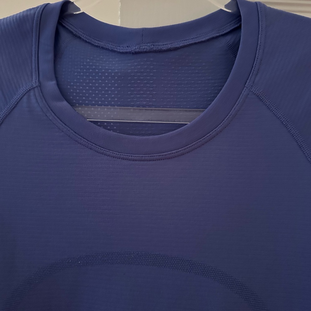 Light Blue/Purple Swiftly Tech Size 6